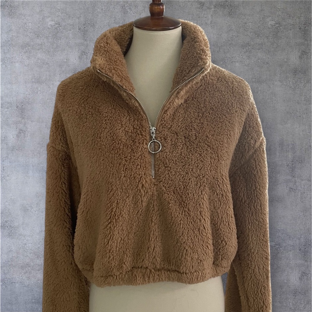 Cozy Brown Cropped Sherpa Pullover Size Large